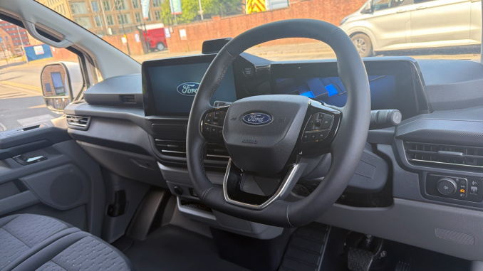 Ford Transit Custom 320 L1 Diesel Fwd 2.0 EcoBlue 136ps H1 Van Limited Auto - Image 16